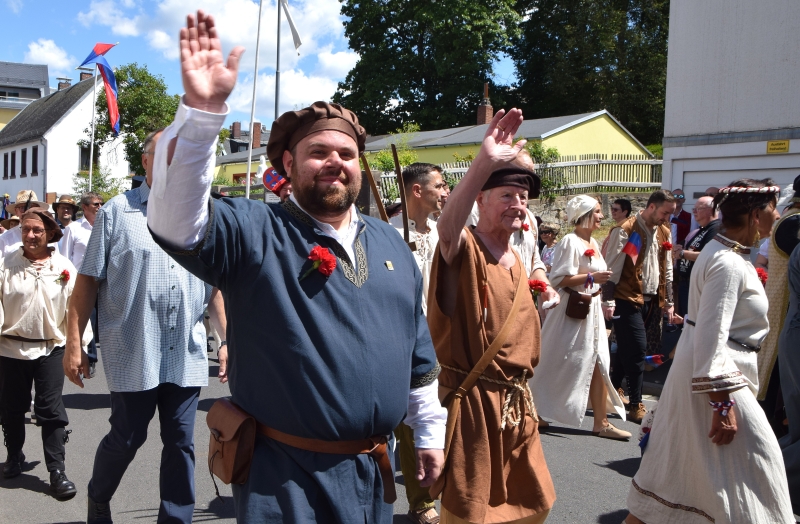 wiesenfest 2026 sonntag 1