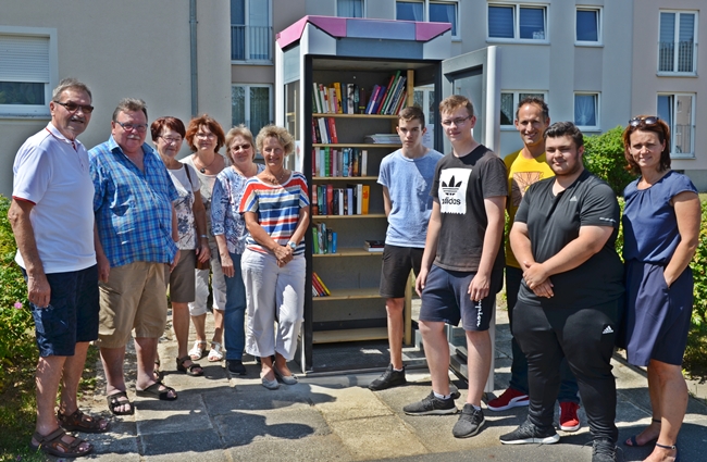 telefonzelle selb buecherschrank mittelschule seniorenbeirat 0719