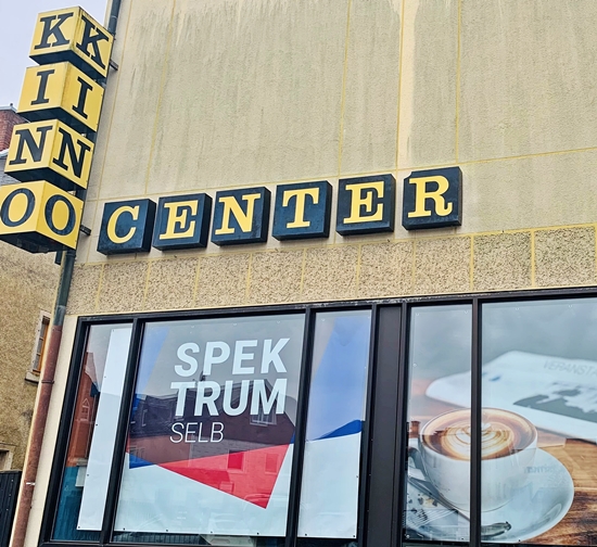 Pressefoto SPEKTRUM SELB Schaufenster