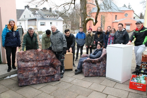 Jugend zieht um Erkersreuth KA
