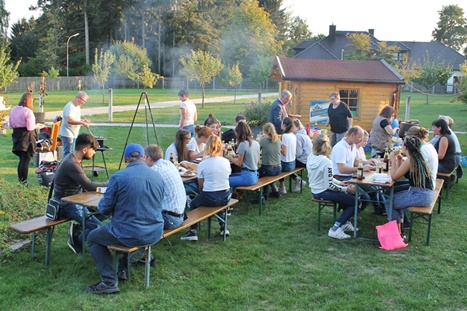 Mehrgenerationengrill 3