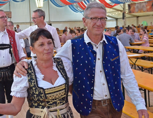 festwirt spannruft selber wiesenfest